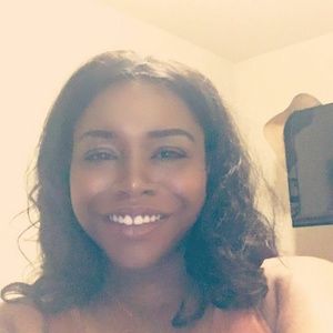 Meet your Posher, Lashaunda